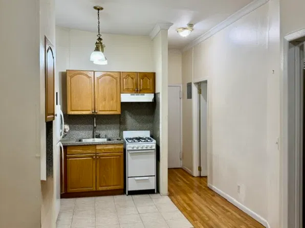211 West 88th Street image 1 of 13