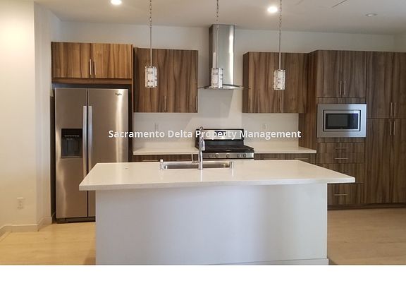 2nd image of 2617 Cleat Ln