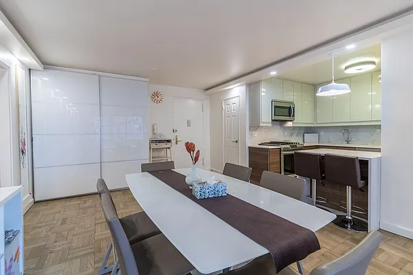 Sold by Benjamin Realty Since 1980 | media 19