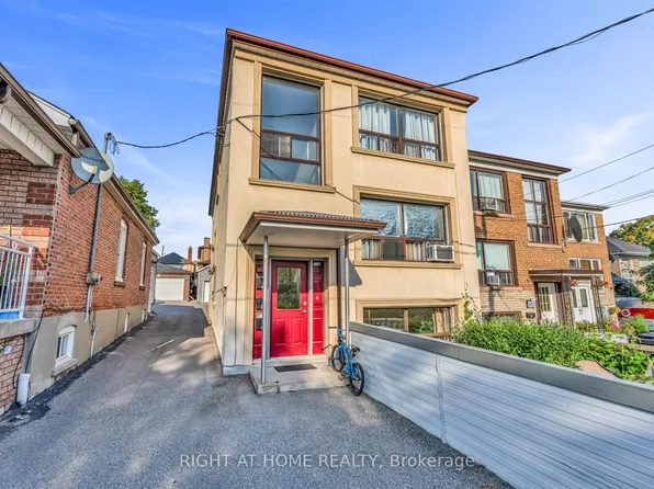 497 Nairn Ave, Toronto, ON M6E 4J2