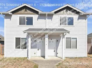 1974 Somerset St UNIT A, Ferndale, WA 98248