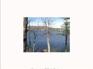 10 Forest Ct, Holland, MA 01521