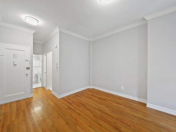 4th image of 510 E 88th St APT 3A