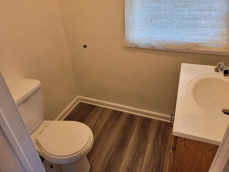 287 Electric Ave — Photo 7