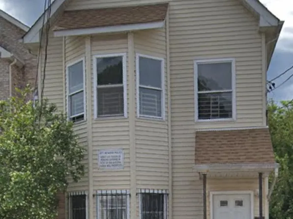 31 Kent St, Newark, NJ 07108