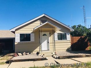 506 Madison Ave, Rawlins, WY 82334