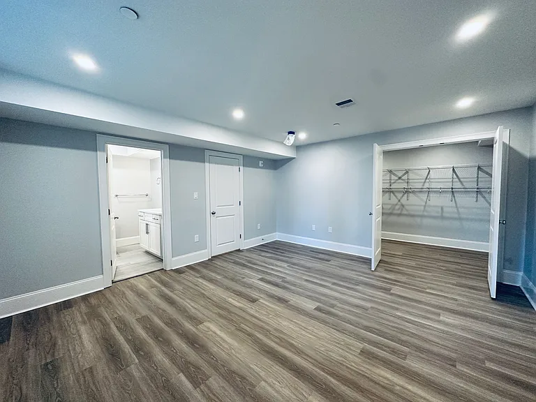 100 Brooks St #2 — Photo 18