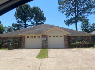 8367 Garrett Dr, Tyler, TX 75703