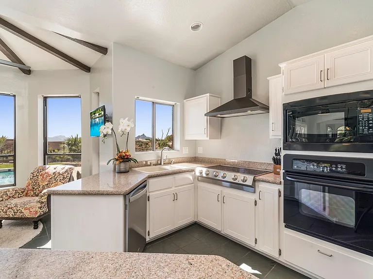 15709 E Greystone Dr — Photo 9