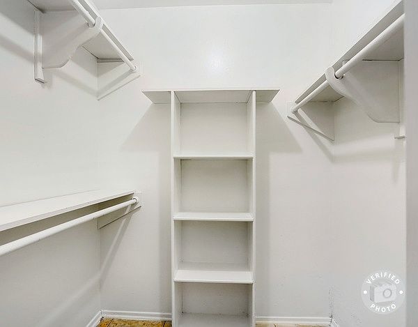 2nd image of 1019 W Pioneer Pkwy APT F