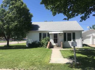 313 William Ave, North Platte, NE 69101