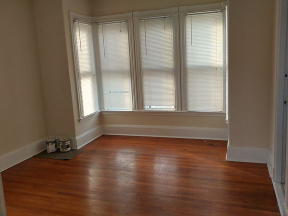 1st floor living room