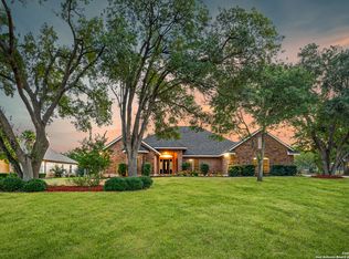 3206 Triple Mdws, China Grove, TX 78263