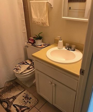 4th image of 208 Judith Ann Dr