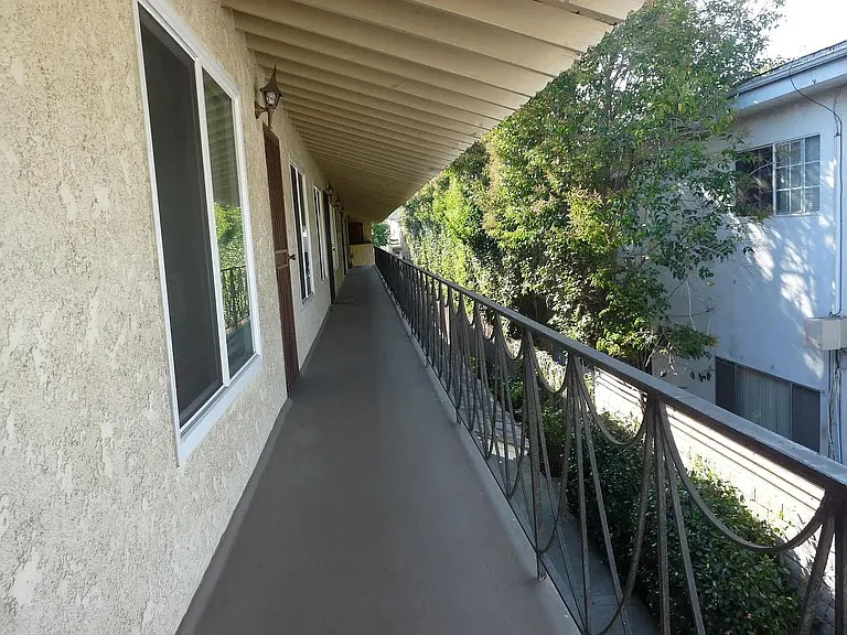 3112 S Durango Ave #6 — Photo 35