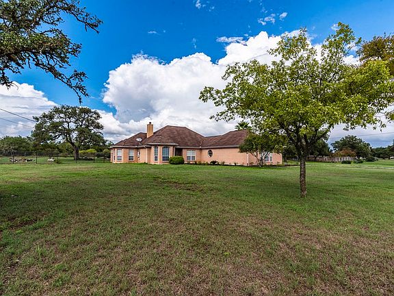4th image of 320 Woodland Oaks Trl