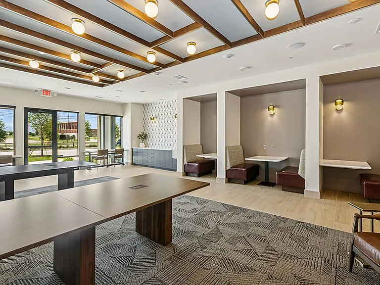 The Waylon Apartments & Townhomes — Photo 34