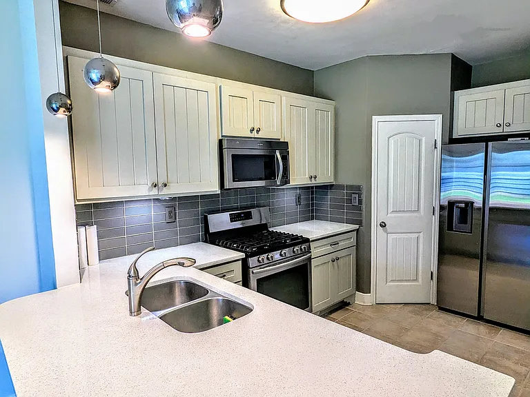 3369 Hidden Cove Cir — Photo 9