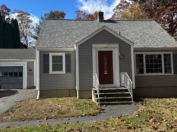 12 Hilltop Dr, Millbury, MA 01527