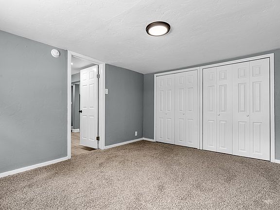 5th image of 1600 Ballinger St