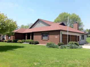 801 S Oakmont Cir, Yorktown, IN