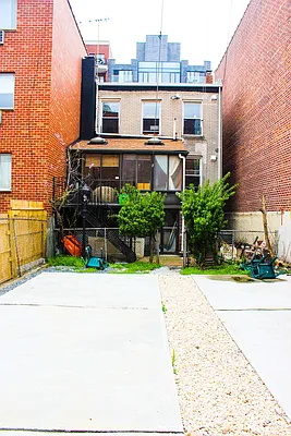 Rented by Winzone Realty Inc | media 10