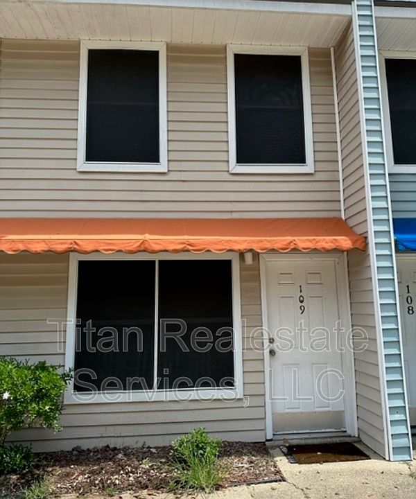 1st image of 310 Ella St APT 109