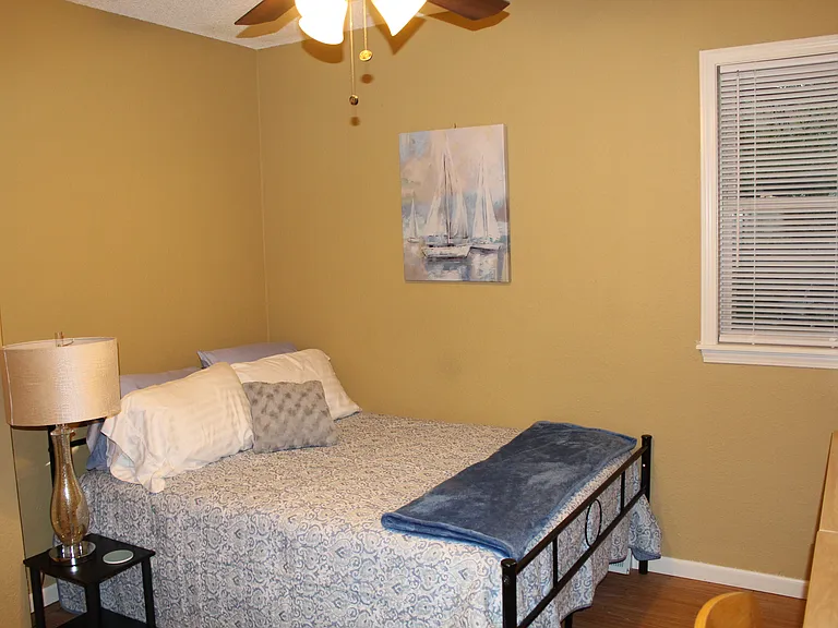 405 Mimosa Ct #6 — Photo 10