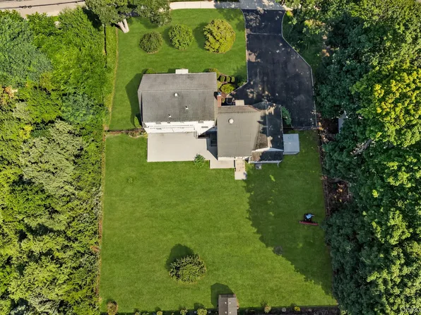 1547 Walt Whitman Road, Melville, NY 11747