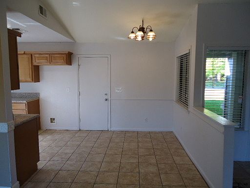 5th image of 6135 Lucero Dr