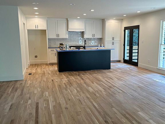 4th image of 1711 Kestwick Cir