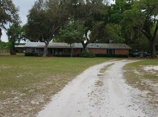 7688 NE Hwy 353, Old Town, FL 32680