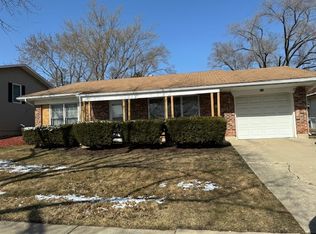 428 W Briarcliff Rd, Bolingbrook, IL 60440