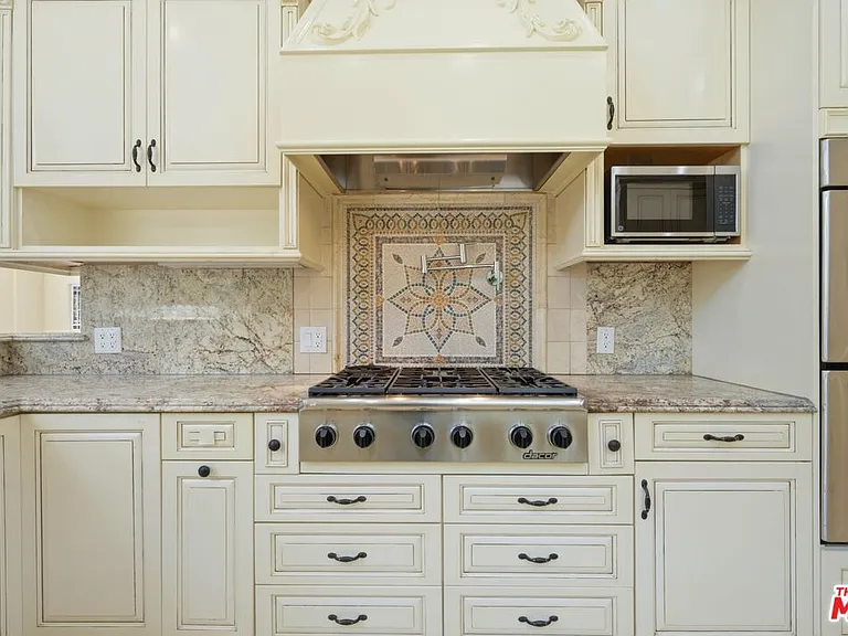 1510 Cardiff Ave — Photo 9