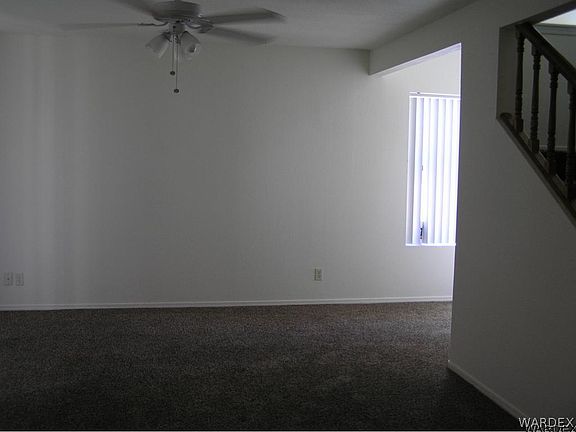 3rd image of 2438 E Lakeside Drive