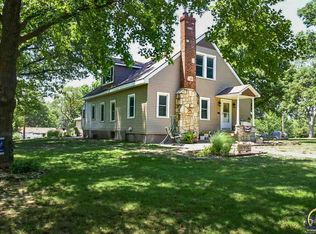 525 Nebraska Ave, Holton, KS 66436