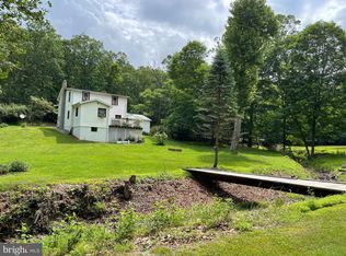 2446 Dennison Hollow Rd, Springfield, WV 26763