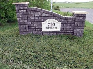 210 Star Valley Dr, Cheyenne, WY 82009