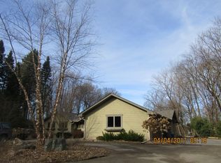6900 Rolling Acres Rd, Excelsior, MN 55331