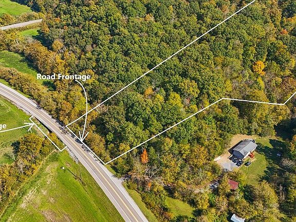 2nd image of Sullivan Gardens Pkwy