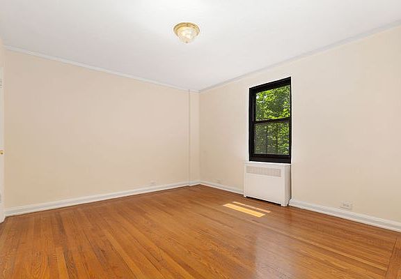 4th image of 2728 Henry Hudson Pkwy E #B-42