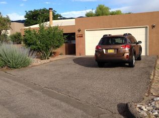 1934 Quail Run Loop NE, Albuquerque, NM 87122