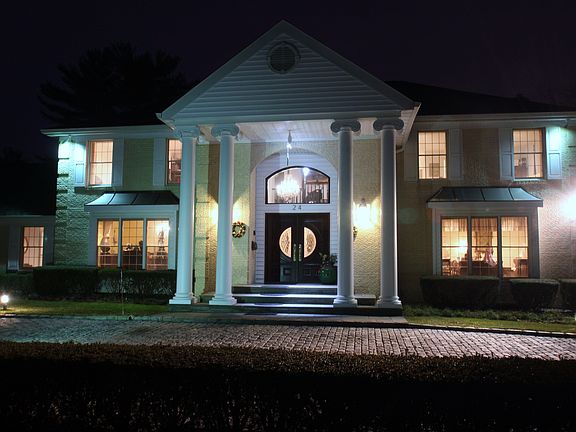 2nd image of 24 Carlisle Dr