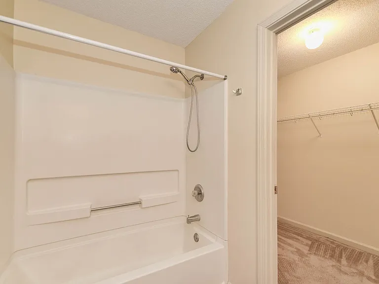 665 Rushing St — Photo 24