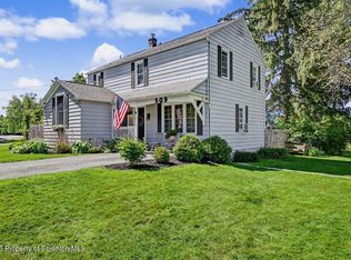 509 Glenburn Rd, Clarks Summit, PA 18411
