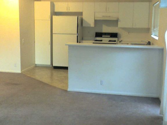 Kitchen/Dining Area