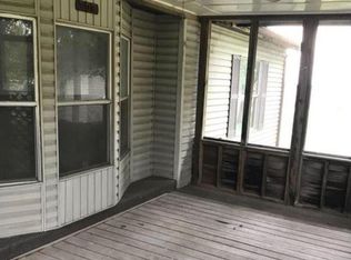 108 High St, Lancaster, KS 66041
