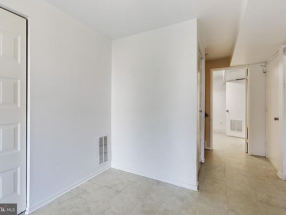 3rd image of 9530 Fern Hollow Way