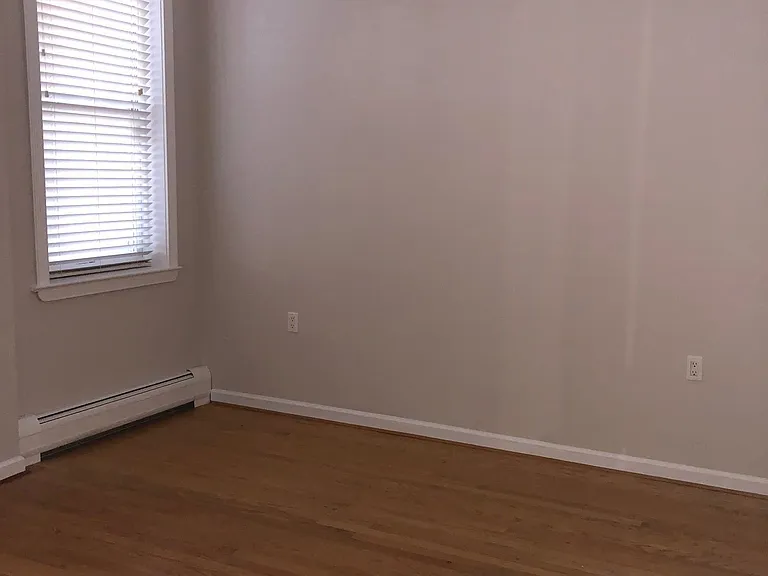 342 Pavonia Ave #1 — Photo 12
