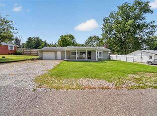 526 S 8th St, Rockport, IN 47635